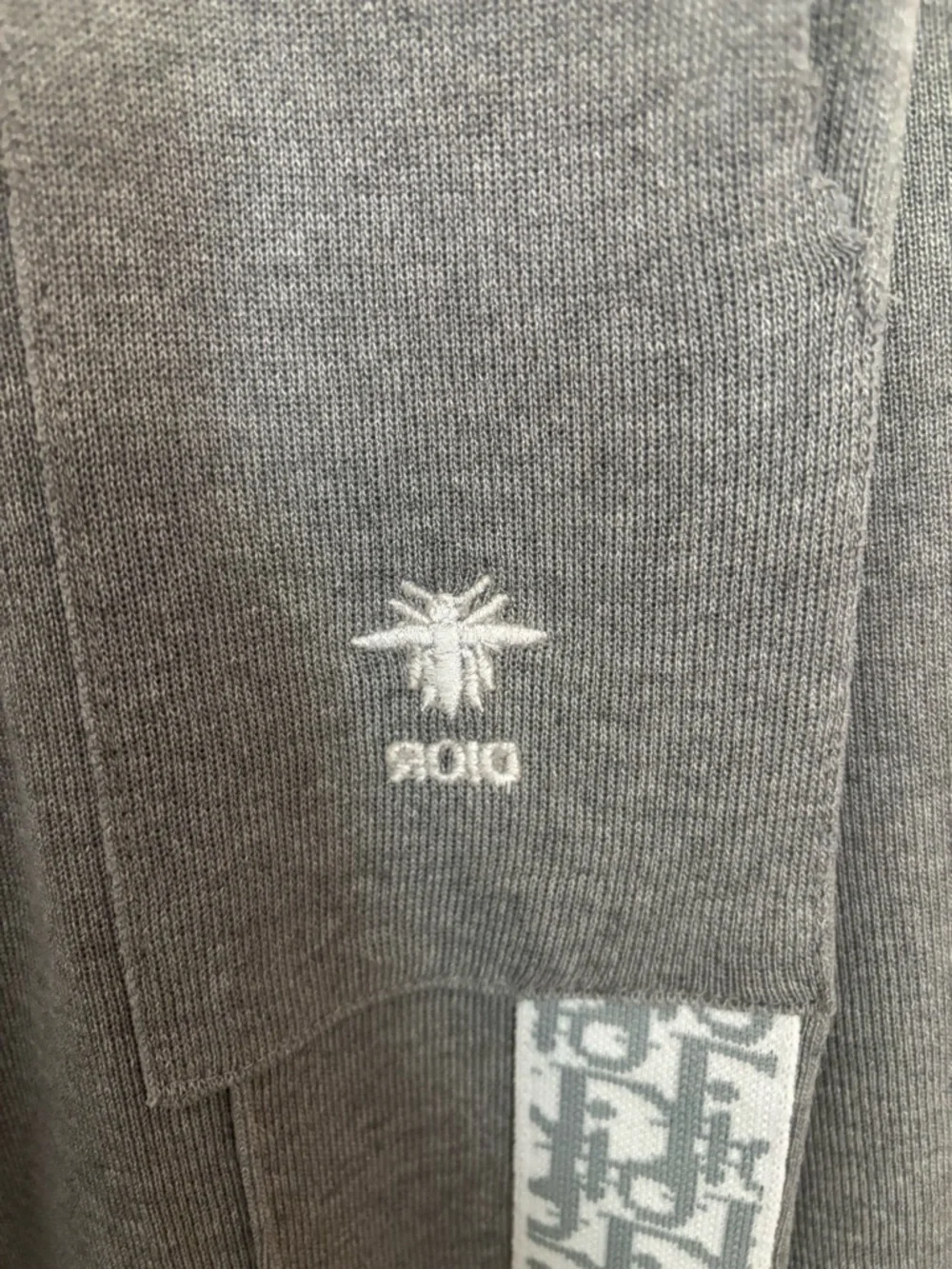 Dior Gray Knit Top with White Trim and Branded Tag - Picture 7 of 7